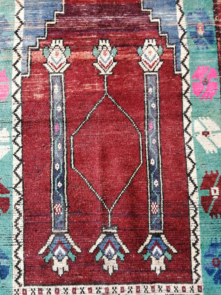 Turkish Runner Rug 3' 8" x 6' 7" Hand-Knotted field