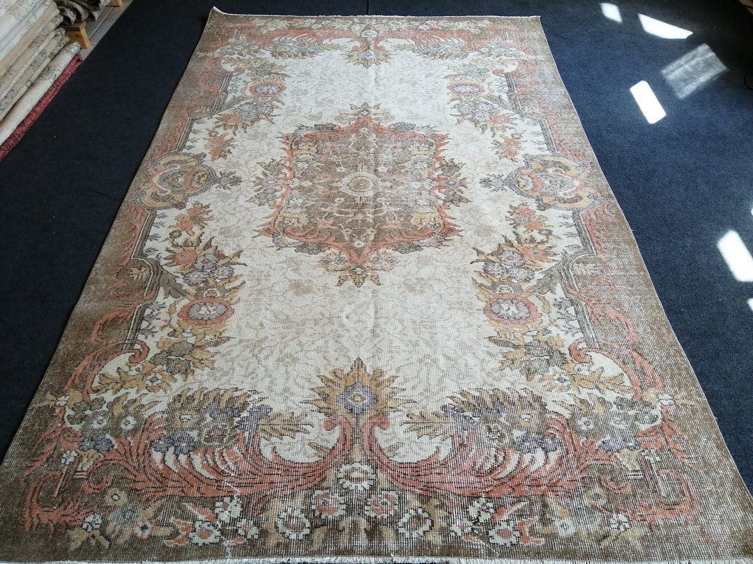 Rust Turkish Runner Rug 5' 8" x 9' Hand-Knotted