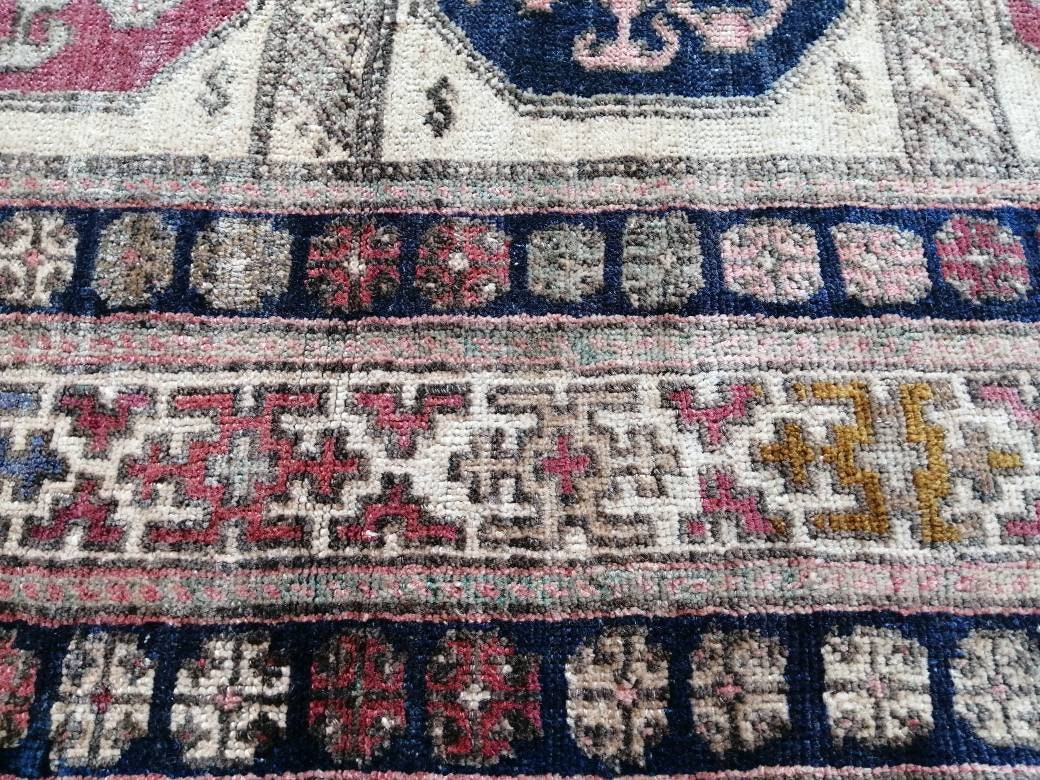 Turkish Oushak Rug 4'2" x 6'1" Hand-Knotted border