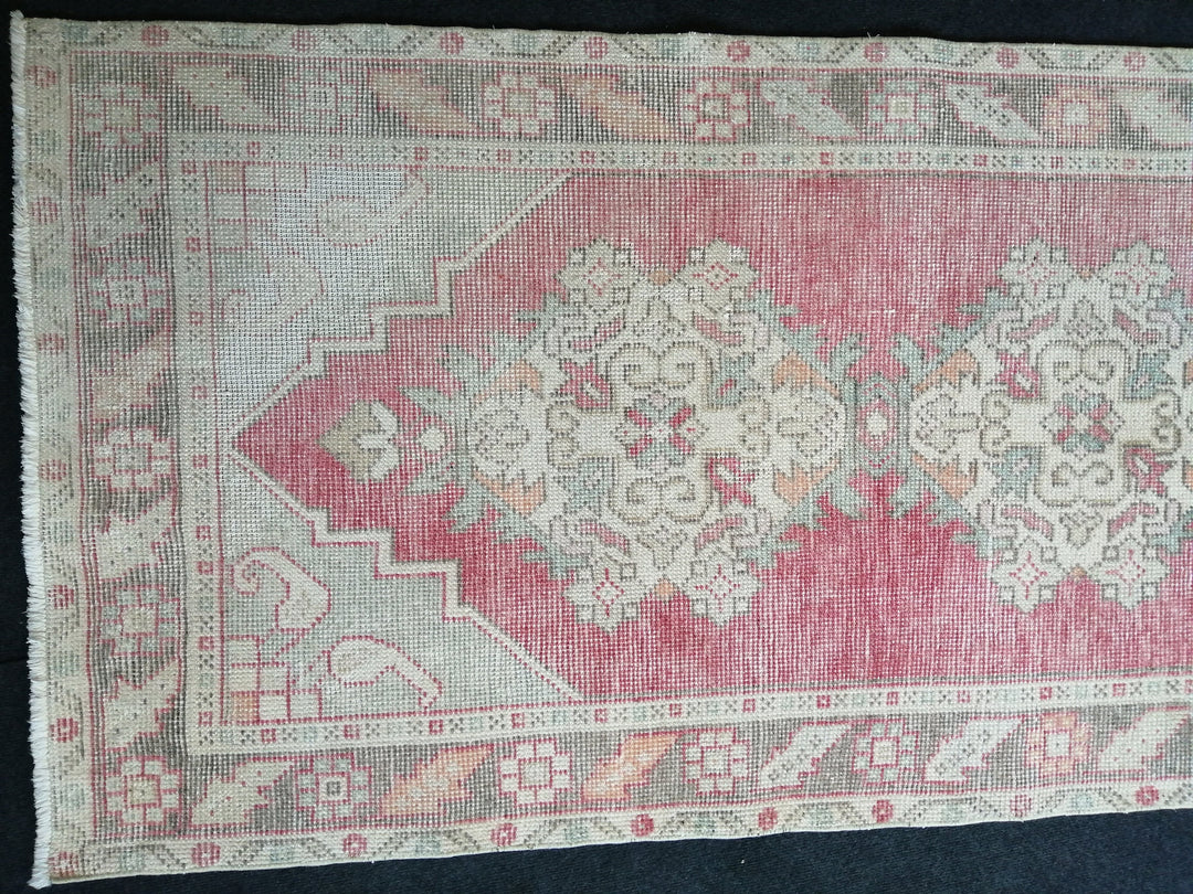 Beige Turkish Runner Rug 3' x 9' 11" Hand-Knotted pattern