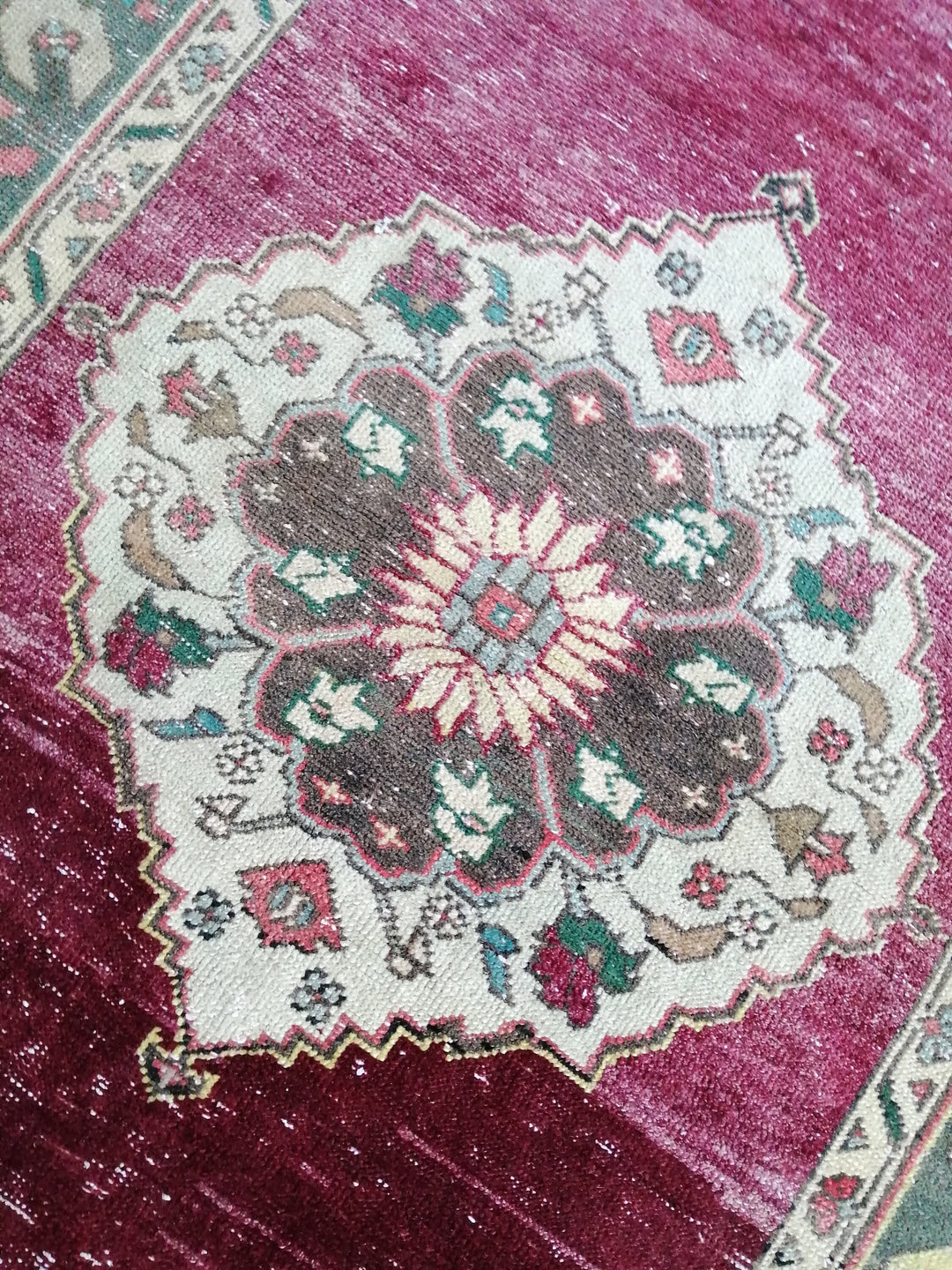 Turkish Oushak Rug Hand-Knotted close-up