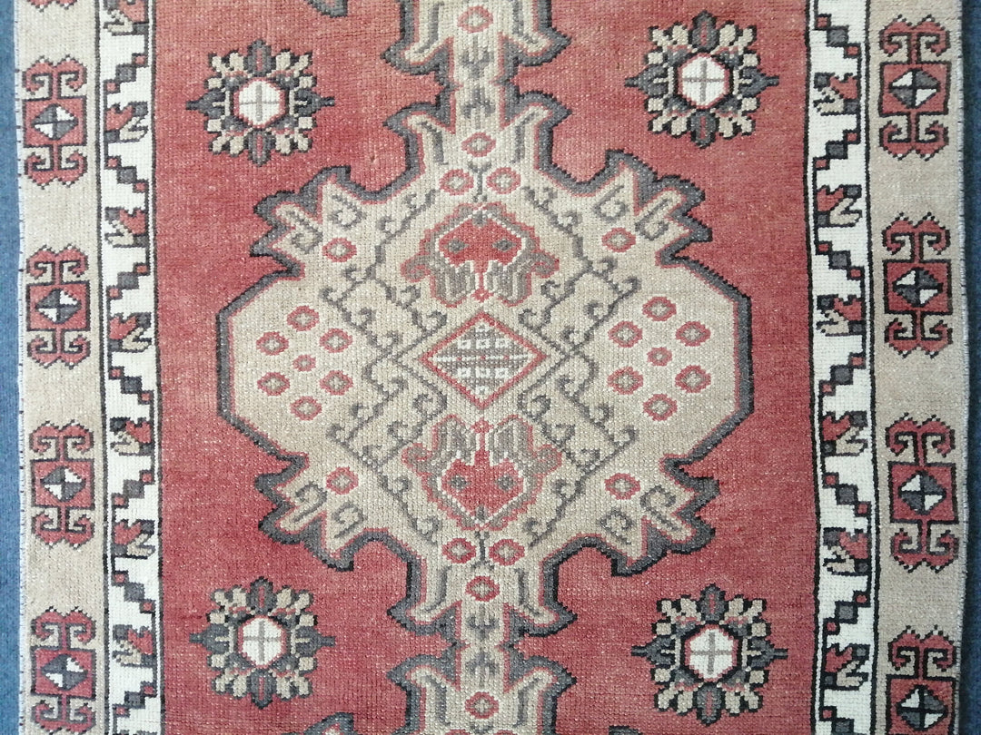 Turkish Runner Rug 3' 1" x 6' 10" Hand-Knotted pattern