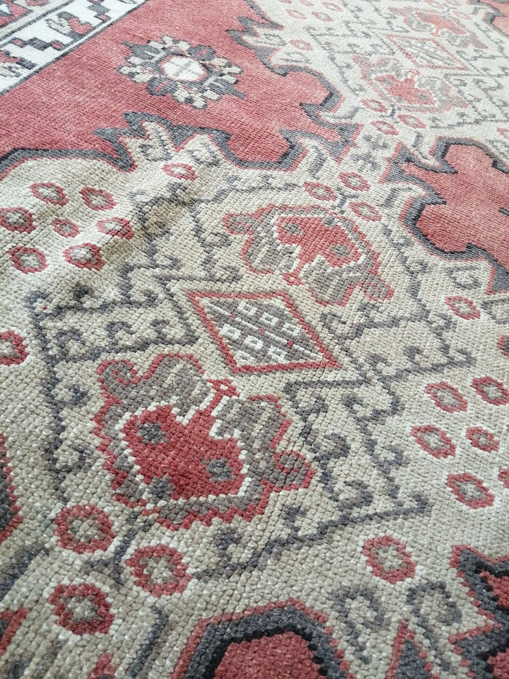 Turkish Runner Rug 3' 1" x 6' 10" Hand-Knotted field
