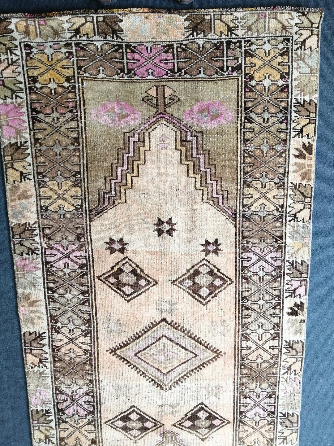 Beige Turkish Runner Rug 3' 5" x 11' Hand-Knotted border