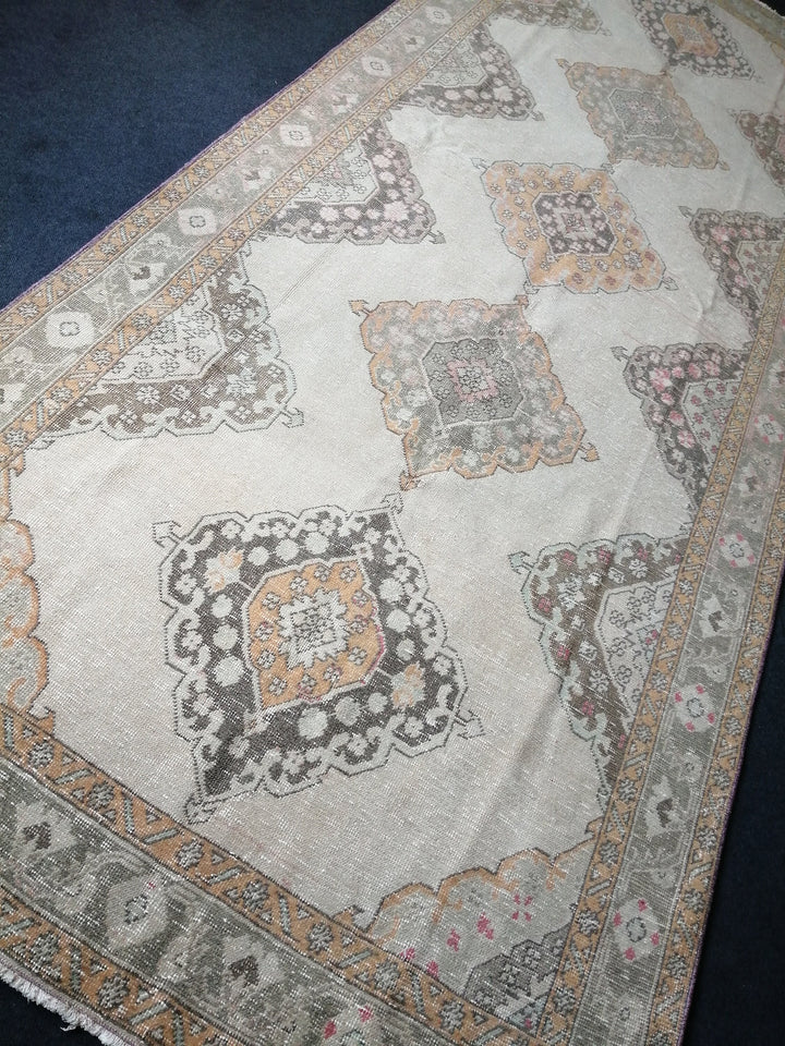 Beige Turkish Runner Rug 5' x 12' 7" Hand-Knotted texture
