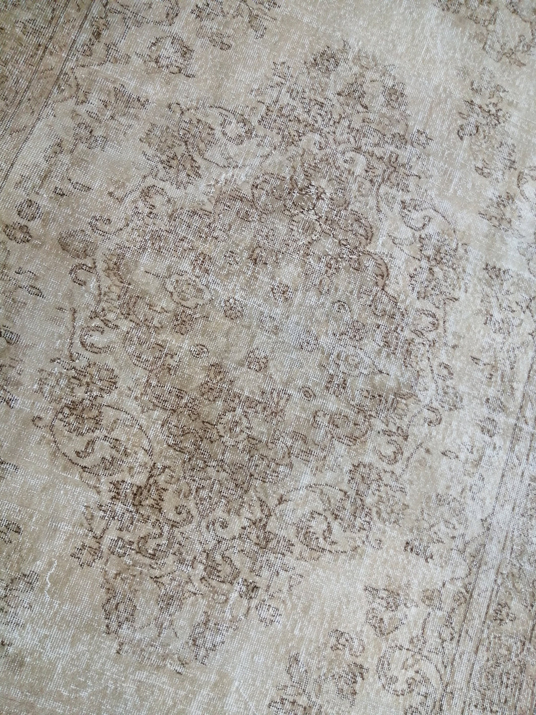 Beige Turkish Runner Rug 5' 5" x 8' 11" Hand-Knotted | No. WR33785