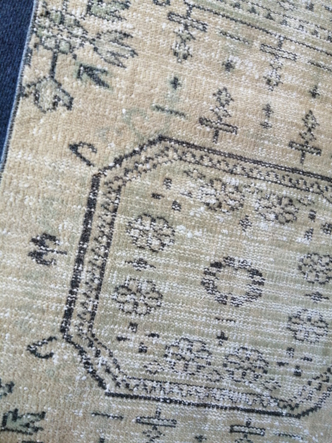 Beige Turkish Runner Rug 2' 6" x 10' 11" Hand-Knotted | No. WR87892