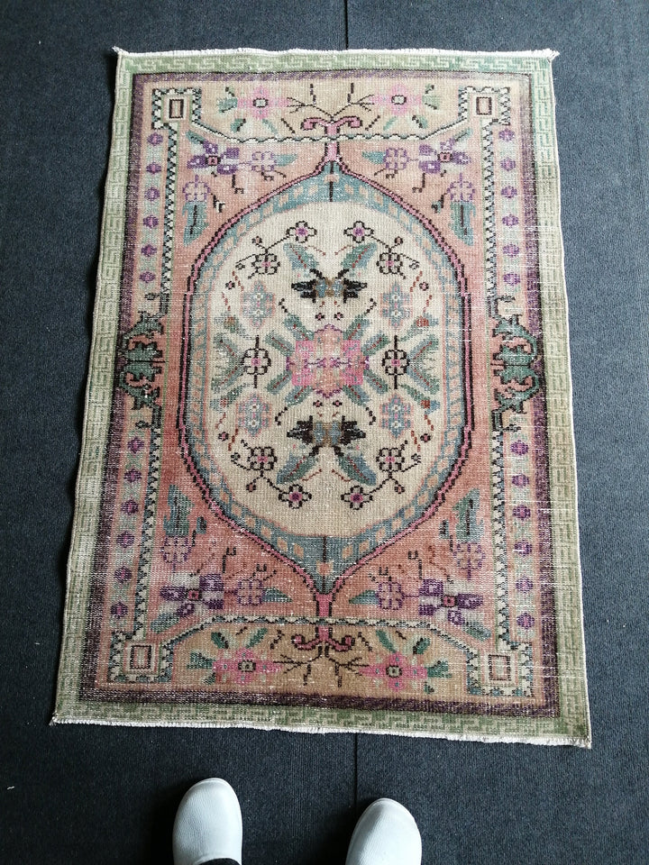 Beige Turkish Runner Rug 3' x 4' 6" Hand-Knotted detail