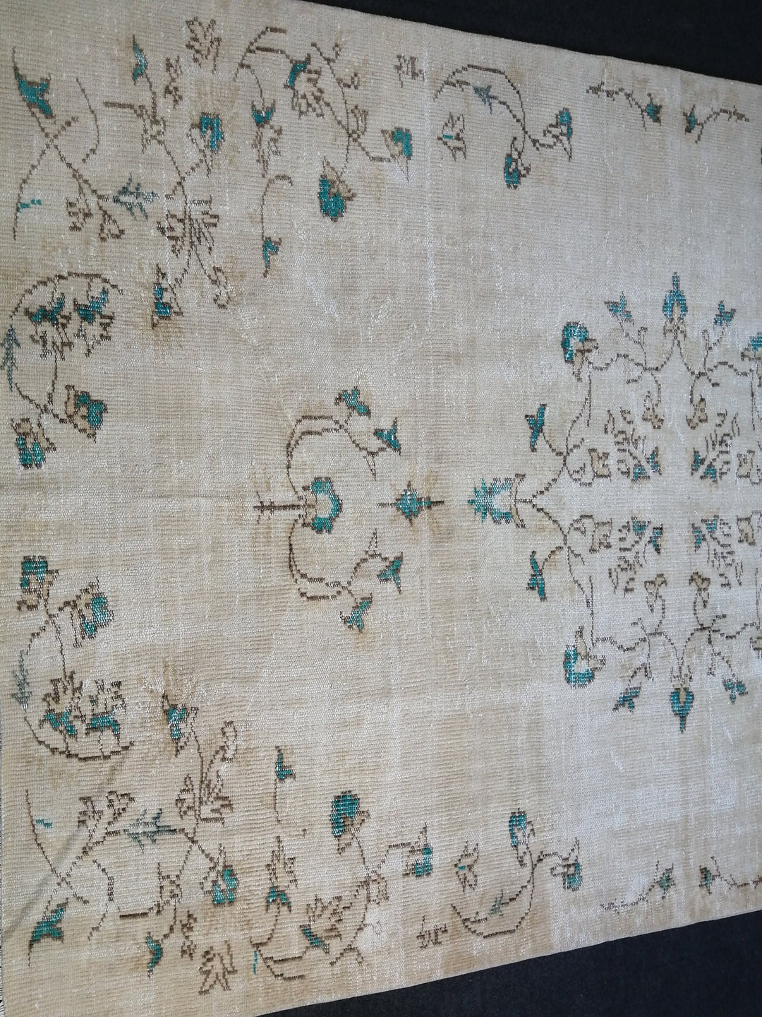 Beige Turkish Runner Rug 6' x 9' 2" Hand-Knotted close-up