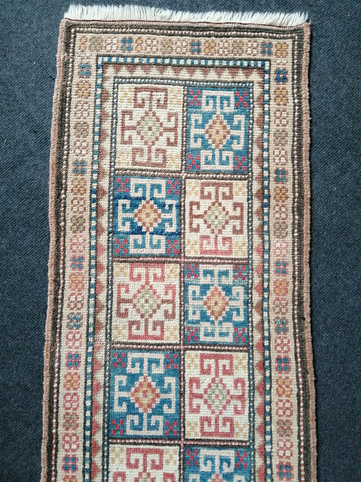 Turkish Oushak Runner Rug Hand-Knotted close-up