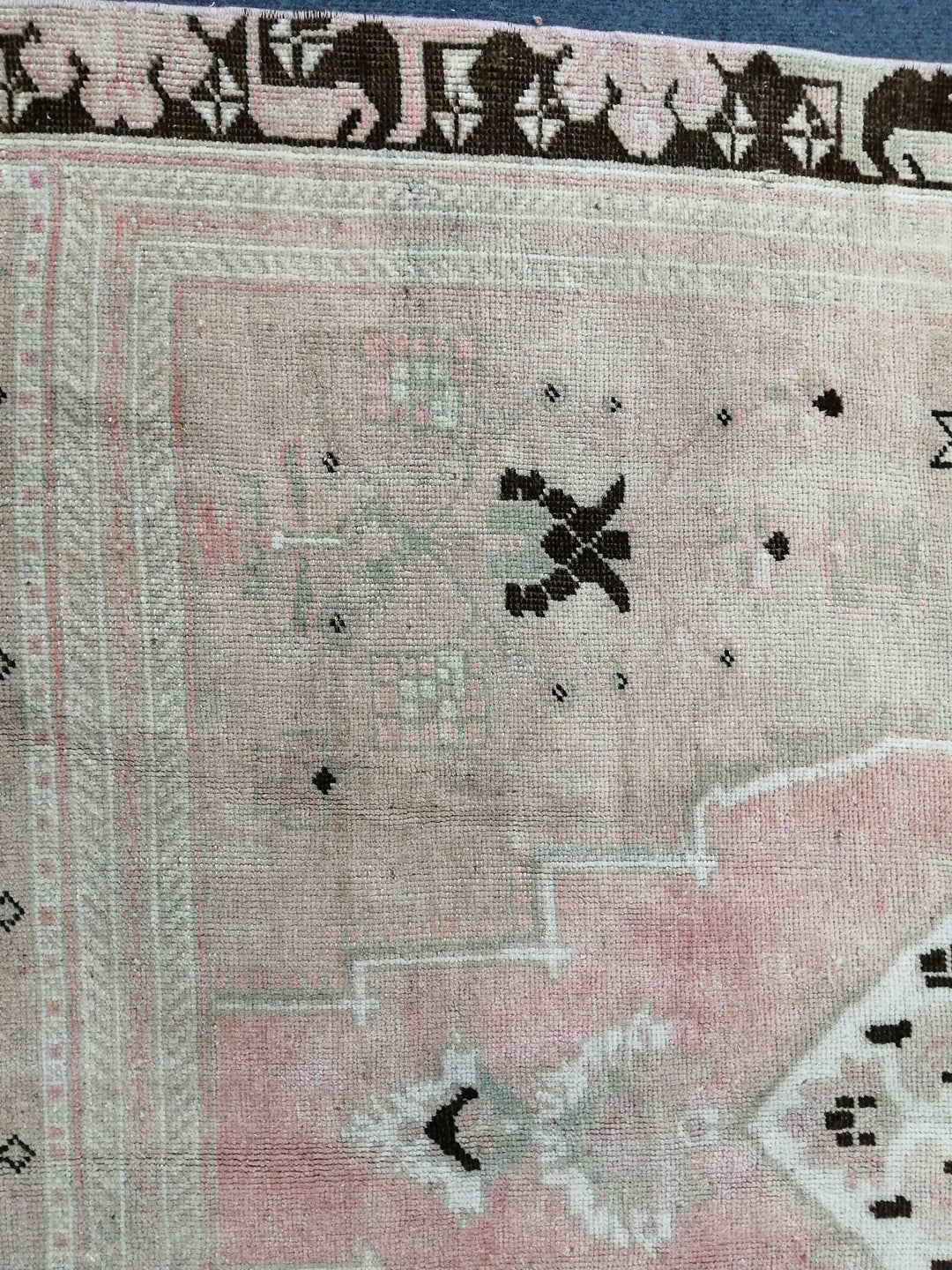 Pink Turkish Runner Rug 5' 2" x 12' Hand-Knotted texture