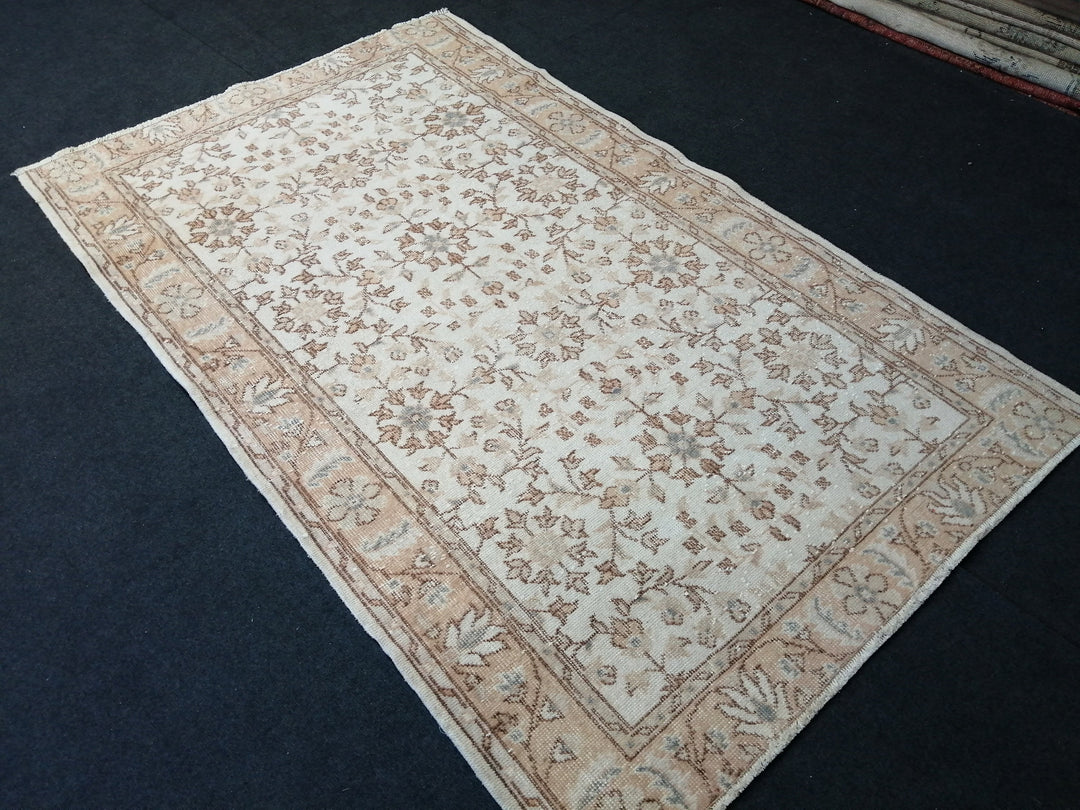 Beige Turkish Runner Rug 3' 1" x 6' 4" Hand-Knotted