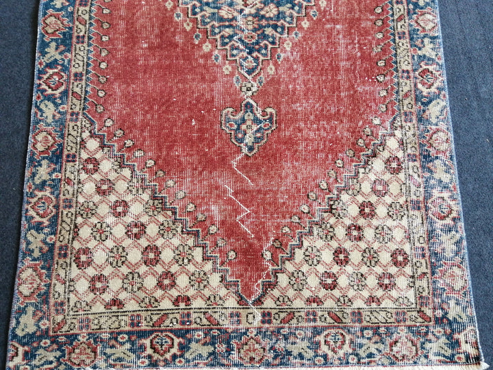 Rust Turkish Oushak Rug Hand-Knotted field