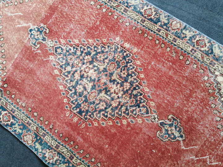 Rust Turkish Oushak Rug Hand-Knotted texture