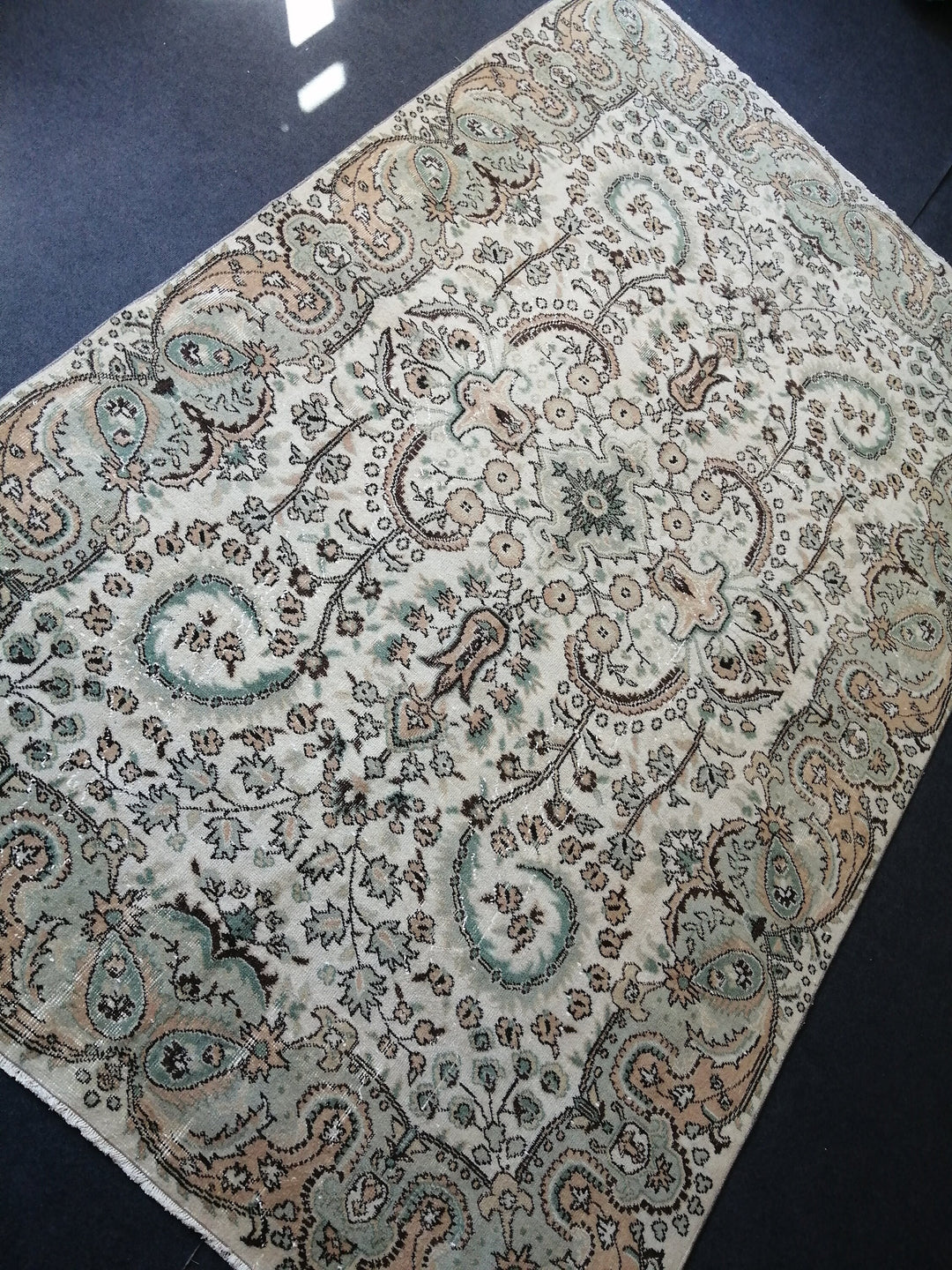 Beige Turkish Oushak Rug 6' 7" x 10' 4" Hand-Knotted | No. WR51432