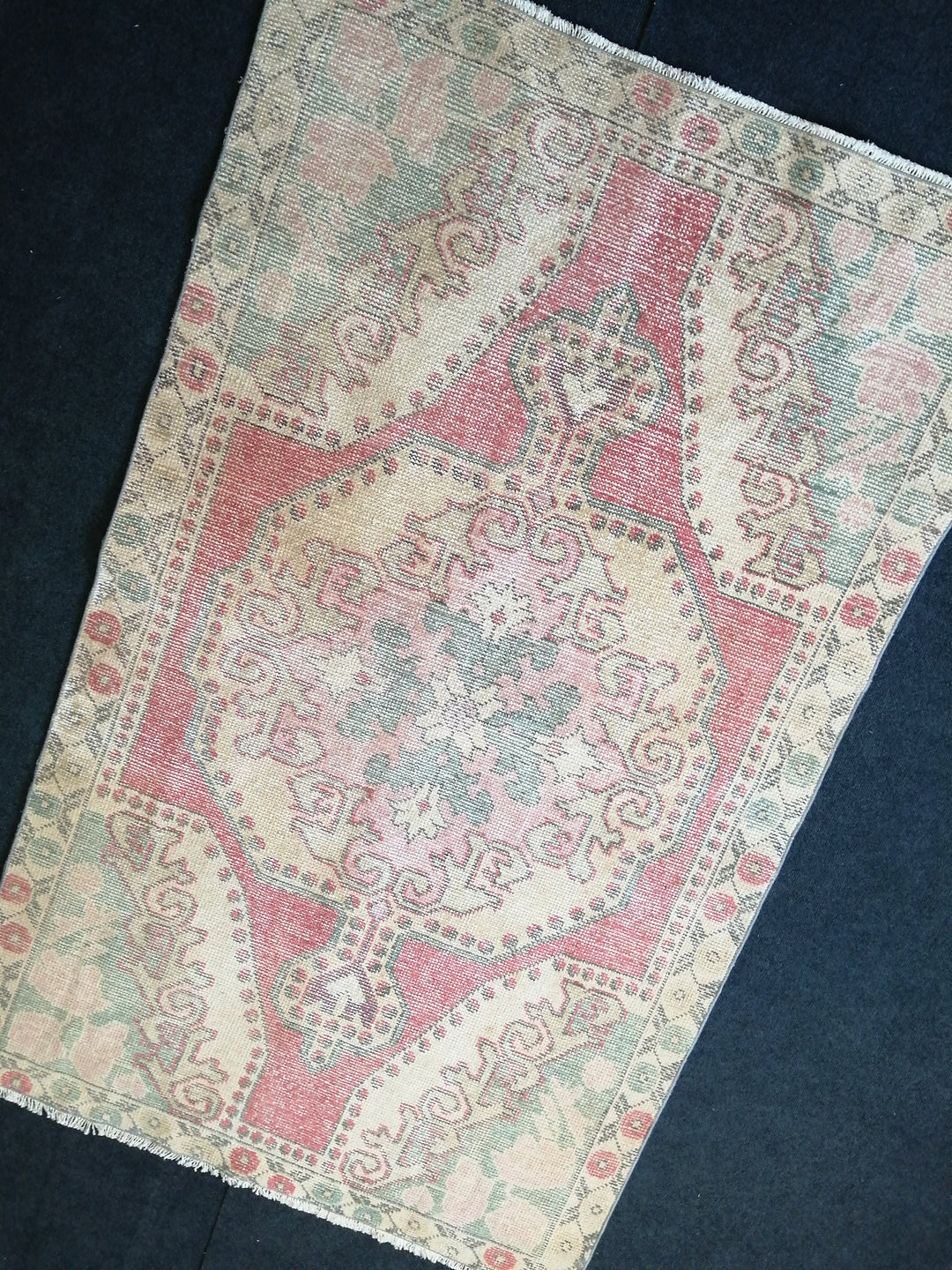 Rust Turkish Oushak Rug Hand-Knotted close-up