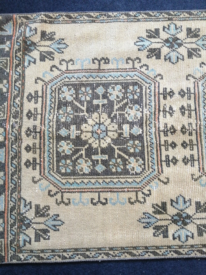 Beige Turkish Runner Rug 3' 2" x 11' 6" Hand-Knotted field