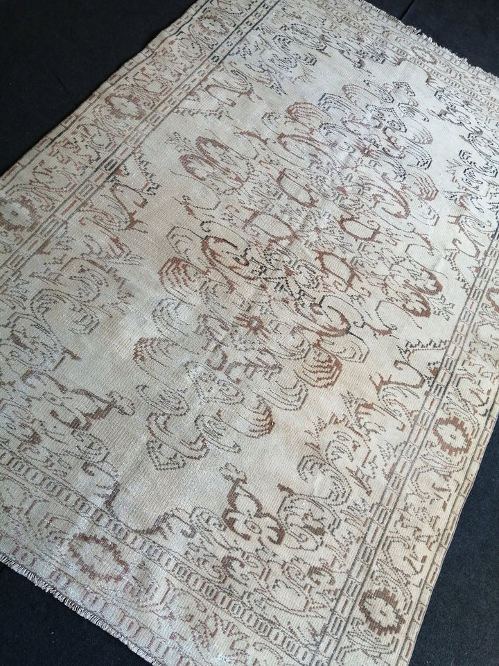 Beige Turkish Runner Rug 6' x 9' Hand-Knotted