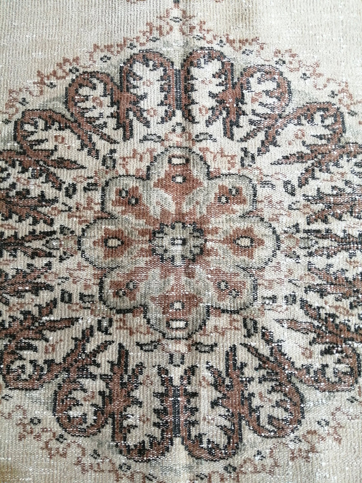 Beige Turkish Runner Rug 5' 6" x 9' 10" Hand-Knotted close-up
