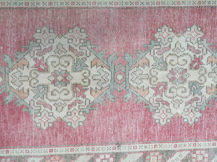 Beige Turkish Runner Rug 3' x 9' 11" Hand-Knotted border