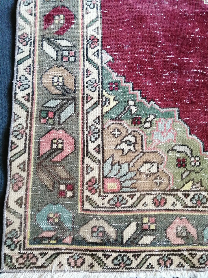 Turkish Oushak Rug Hand-Knotted pattern