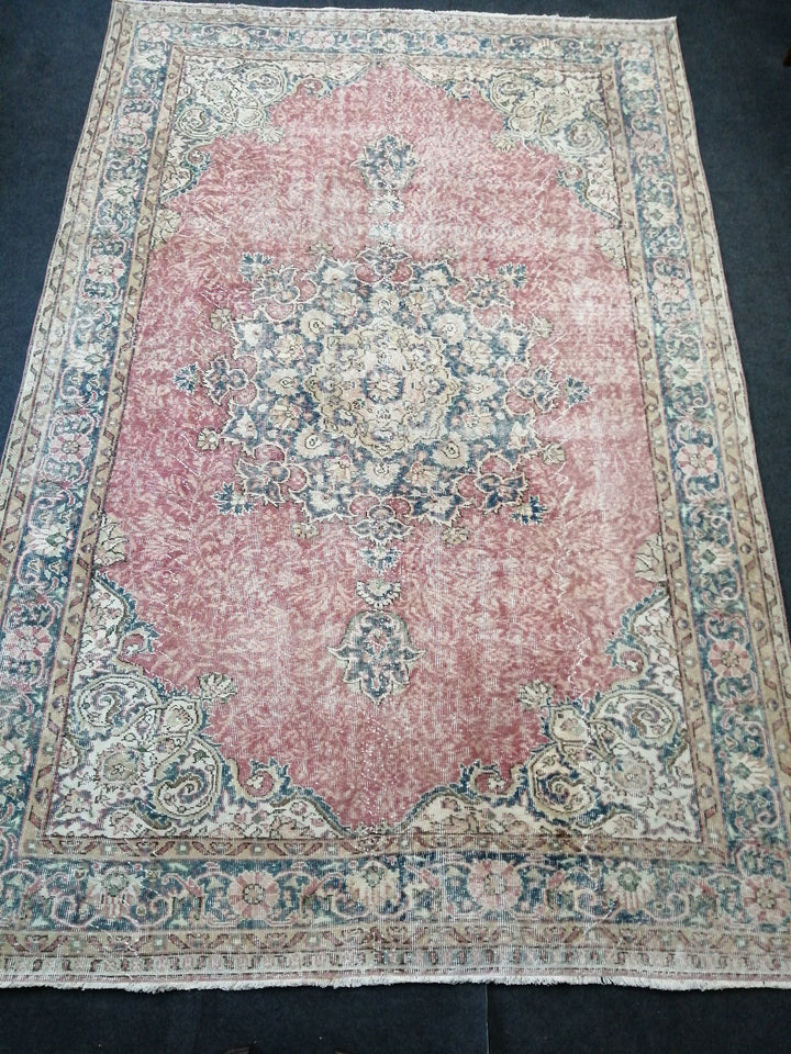 Turkish Oushak Rug 6' 11" x 10' 4" Hand-Knotted field