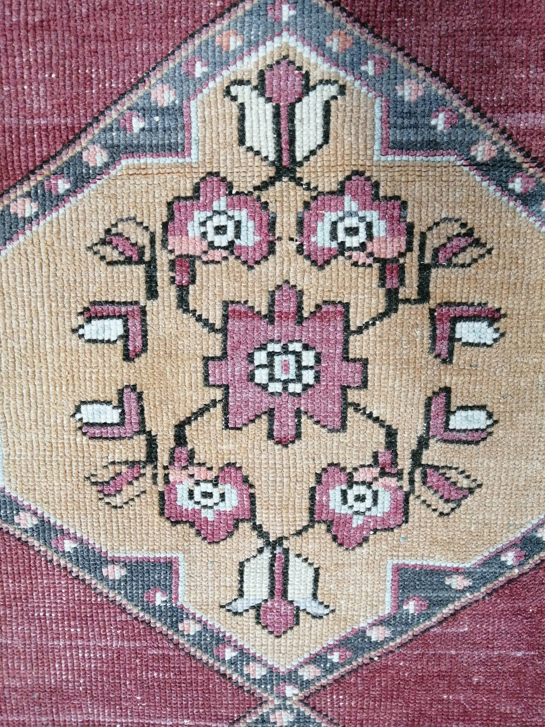 Turkish Runner Rug 3' 5" x 9' 11" Hand-Knotted view 9