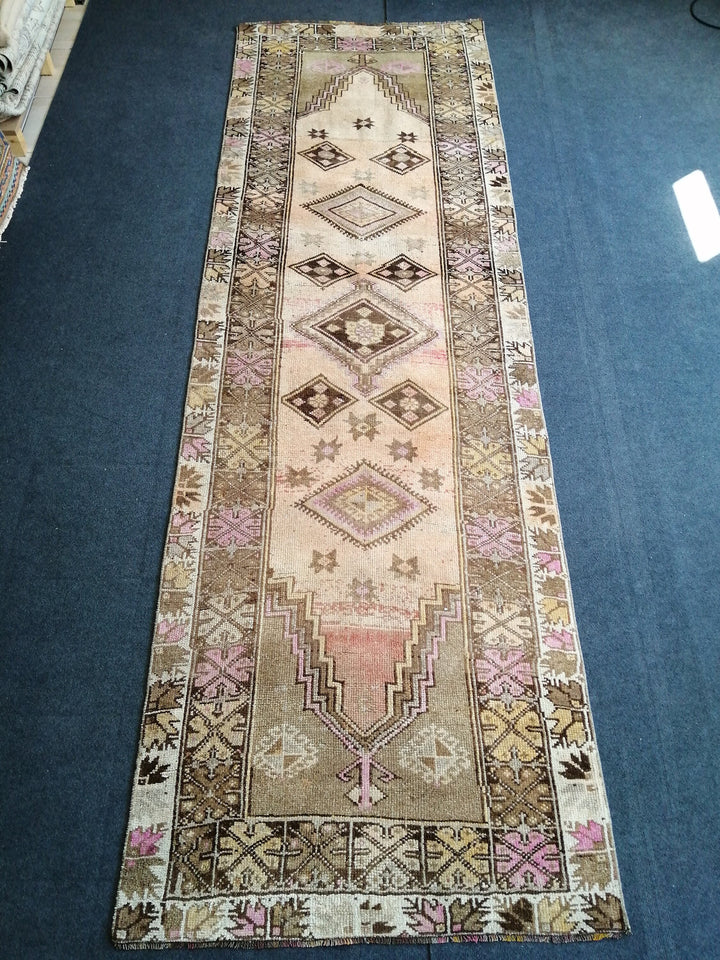 Beige Turkish Runner Rug 3' 5" x 11' Hand-Knotted detail