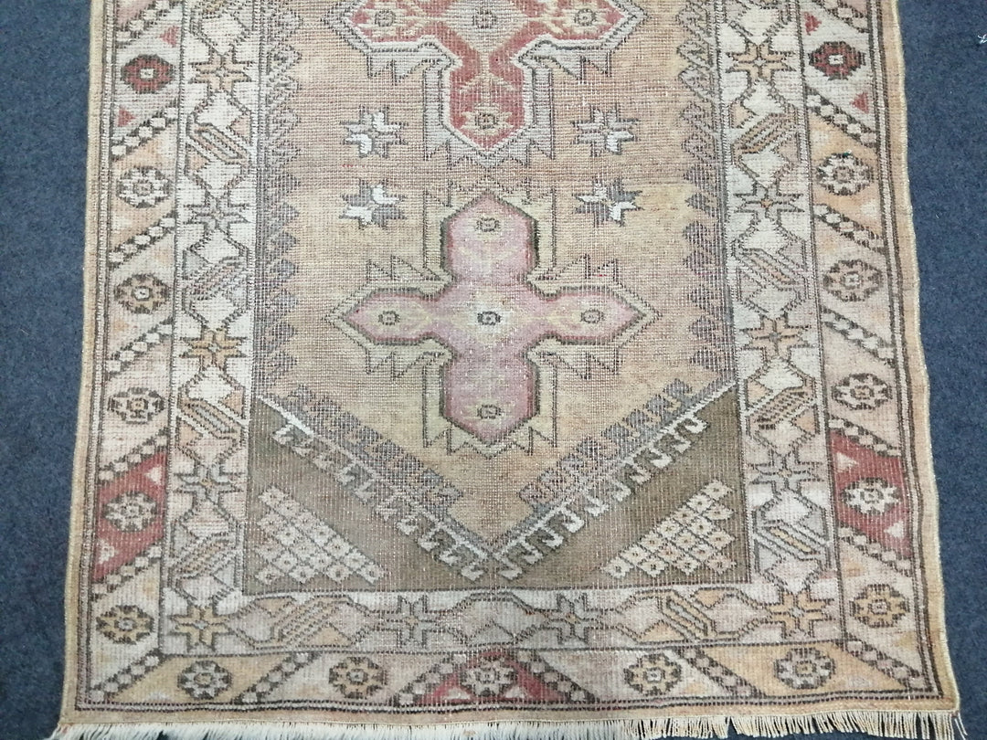 Beige Turkish Runner Rug 3' x 10' Hand-Knotted close-up