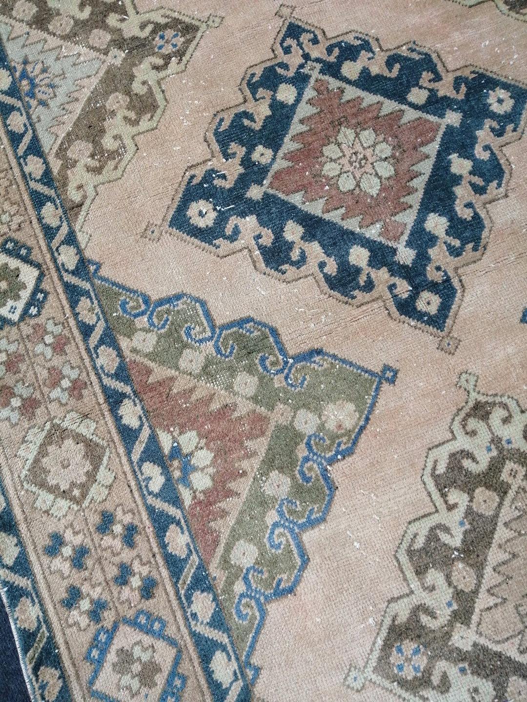 Cream Turkish Oushak Rug Cream Runner Rug Hand-Knotted | No. WR46935