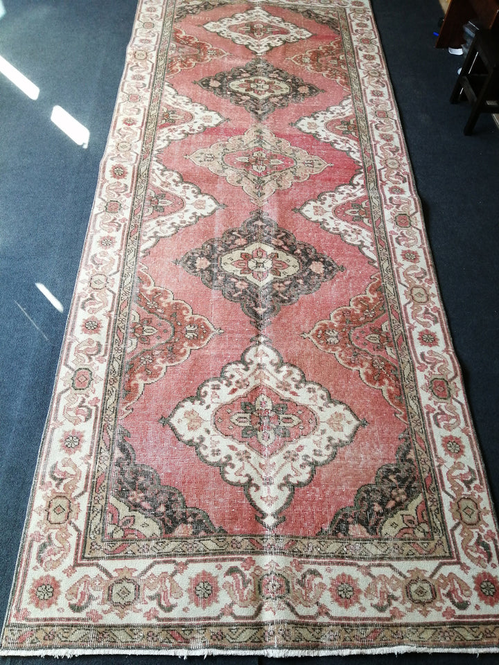 Beige Turkish Runner Rug 4' 10" x 11' 11" Hand-Knotted border