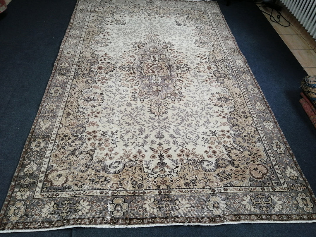 Beige Turkish Runner Rug 6' 4" x 10' Hand-Knotted reverse