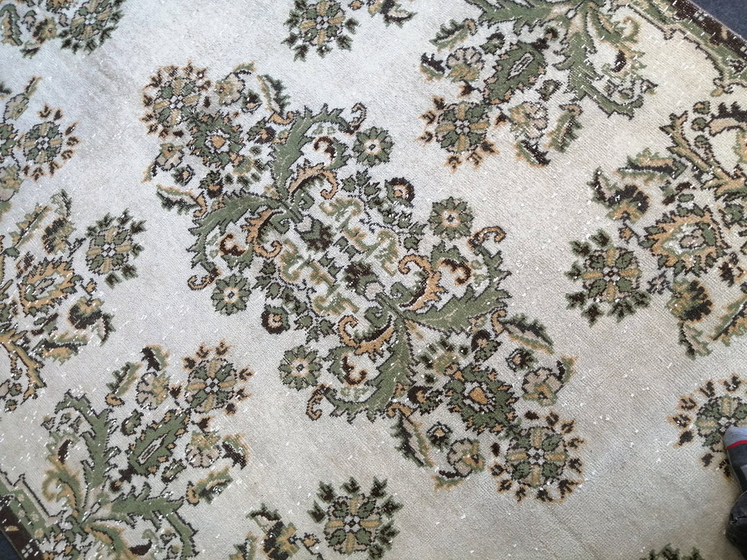 Green Turkish Runner Rug 6' 7" x 10' Hand-Knotted | No. WR26383
