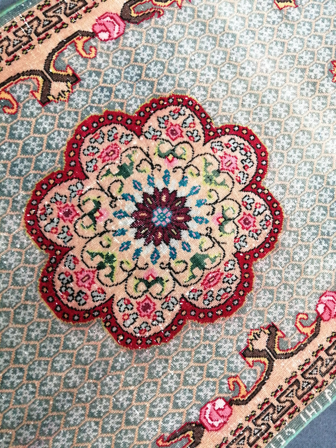 Turkish Oushak Rug 2'7" x 9'10" Hand-Knotted pattern