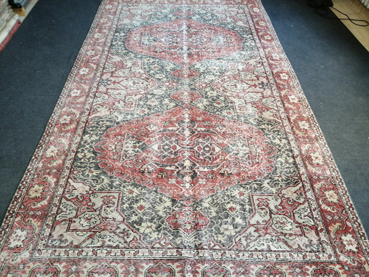 Beige Turkish Runner Rug 6' 2" x 11' Hand-Knotted detail