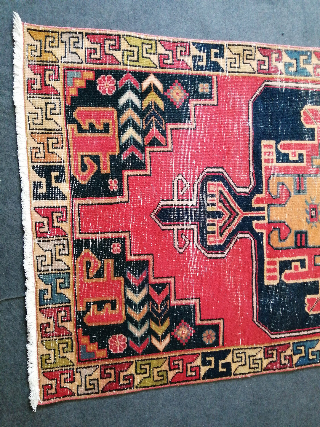 Turkish Oushak Rug 2'8" x 9'10" Hand-Knotted border
