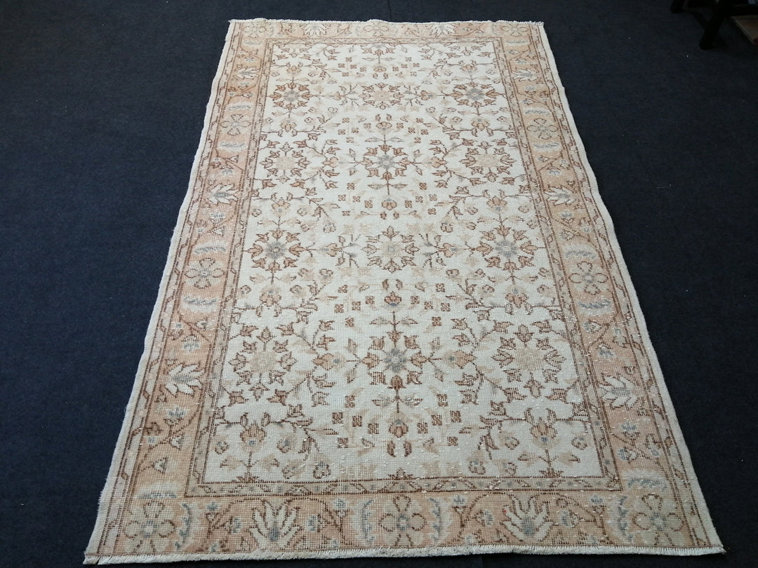 Beige Turkish Runner Rug 3' 1" x 6' 4" Hand-Knotted detail
