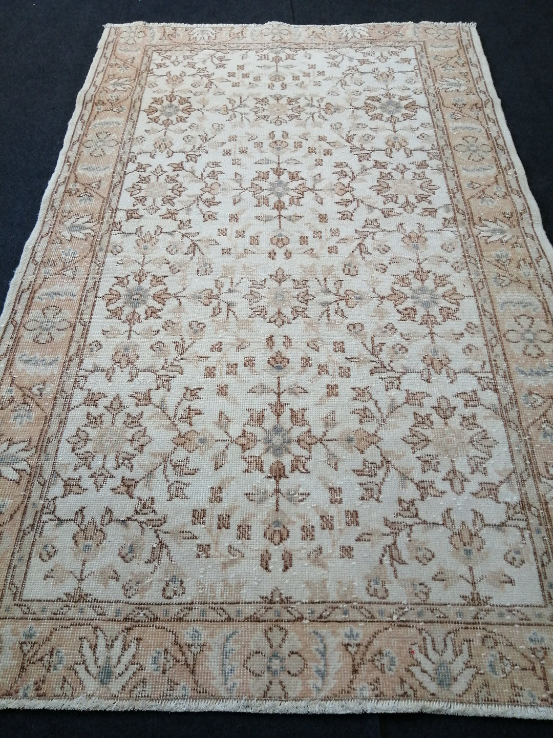 Beige Turkish Runner Rug 3' 1" x 6' 4" Hand-Knotted field