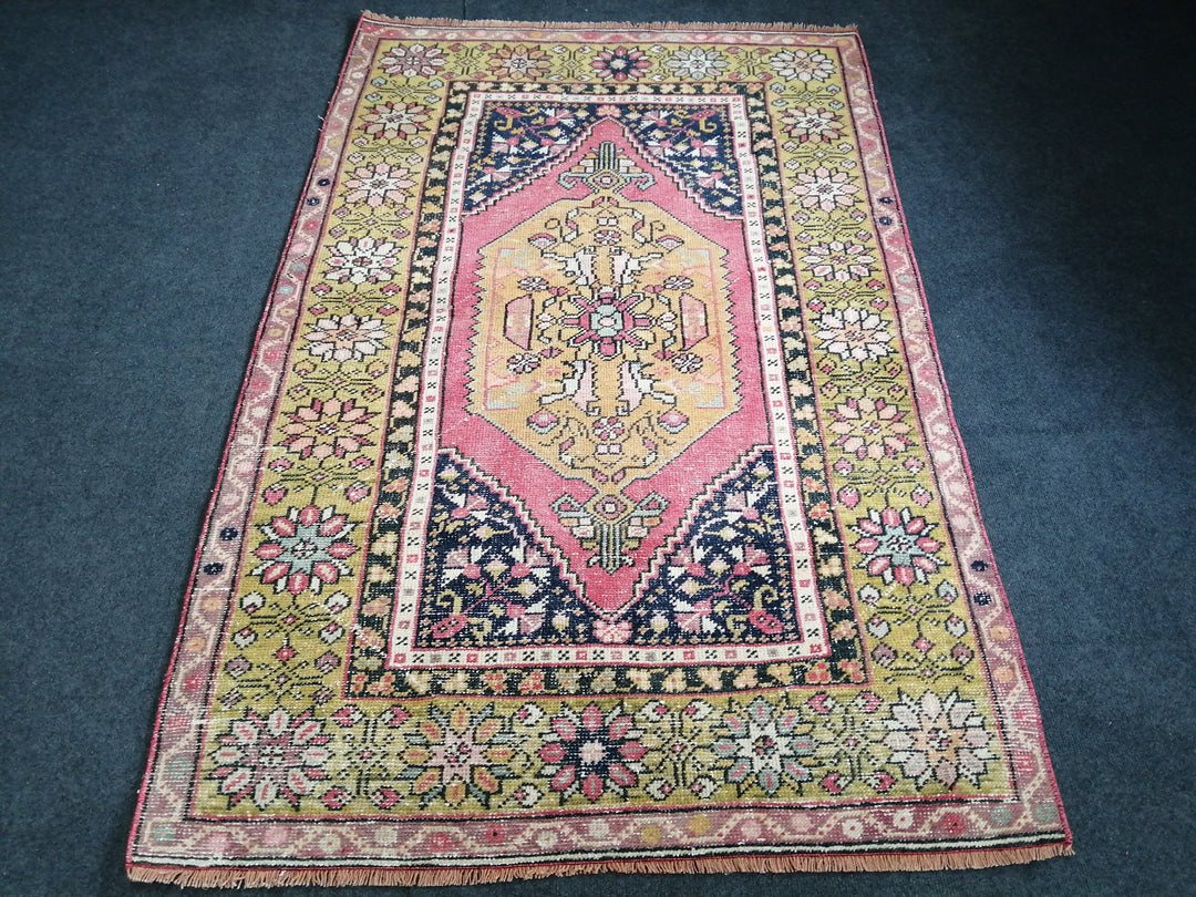 Beige Turkish Runner Rug 3' 8" x 5' 7" Hand-Knotted pattern