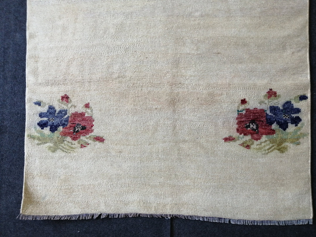 Beige Turkish Runner Rug 3' 2" x 6' 4" Hand-Knotted field