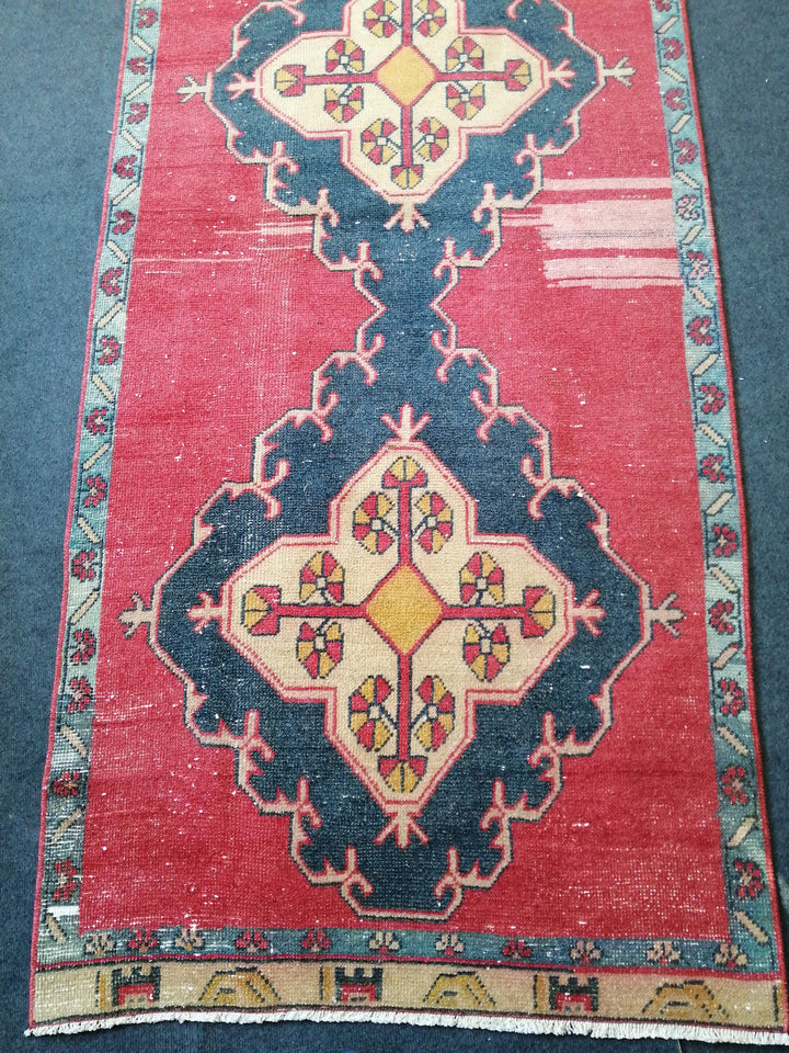 Beige Turkish Runner Rug 3' 7" x 10' 7" Hand-Knotted close-up