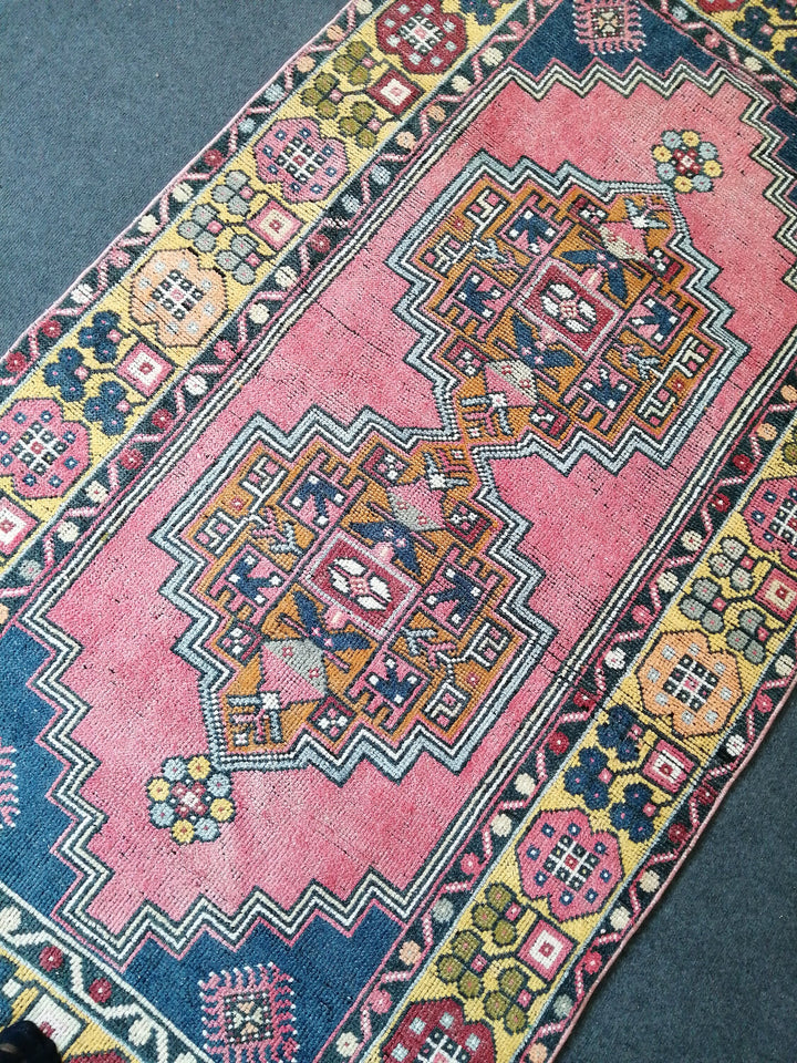 Beige Turkish Runner Rug 3' 8" x 6' 10" Hand-Knotted pattern