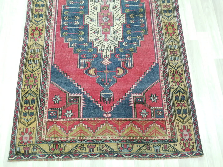 Rust Turkish Runner Rug 4' 4" x 7' 10" Hand-Knotted pattern