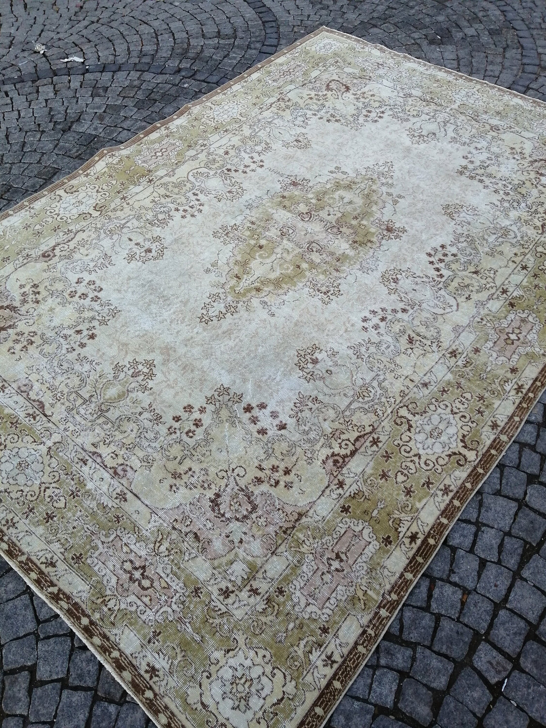 Green Turkish Runner Rug 8' 5" x 12' 4" Hand-Knotted | No. WR32914