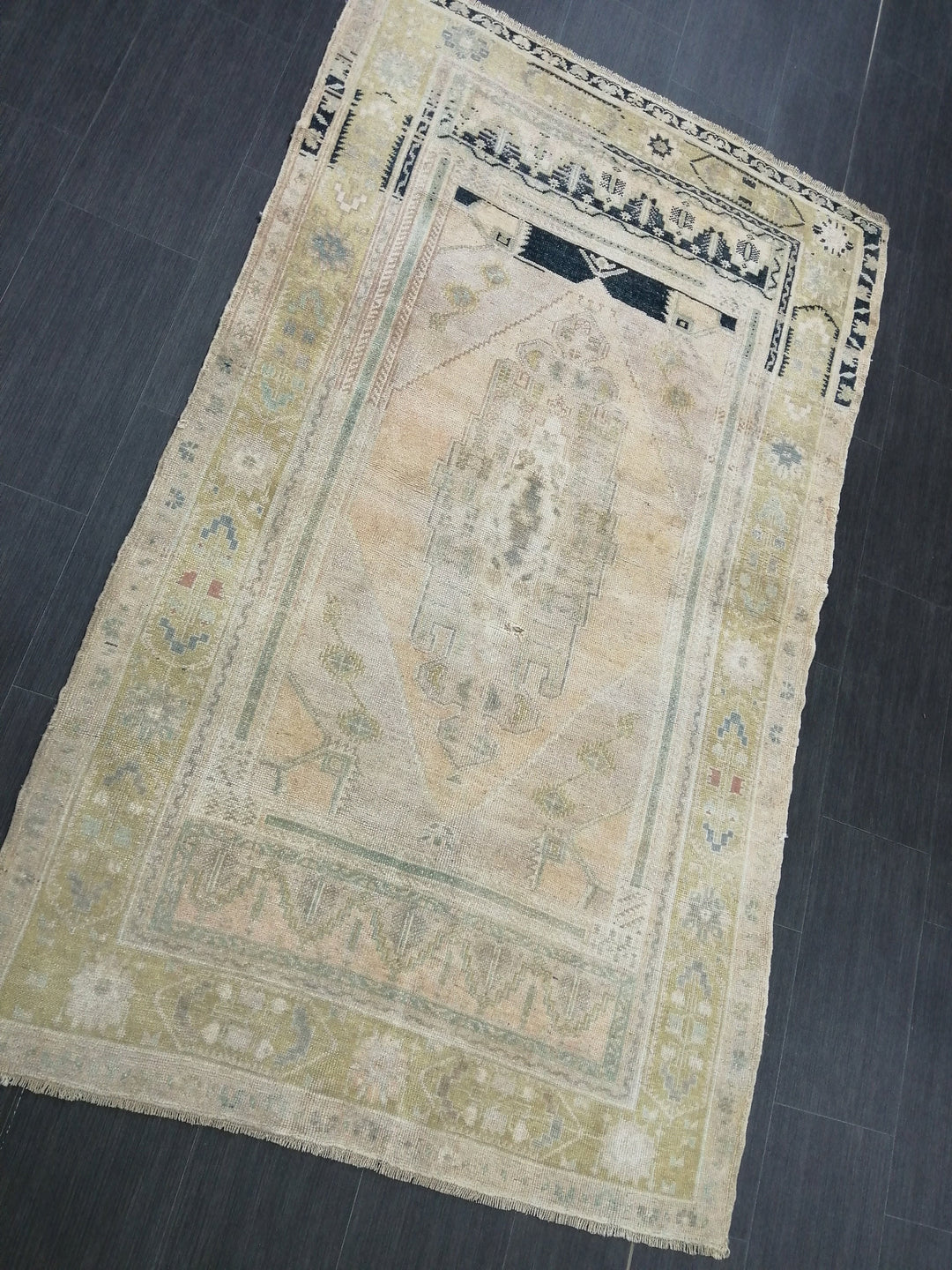 Beige Turkish Runner Rug 4' 1" x 6' 9" Hand-Knotted detail