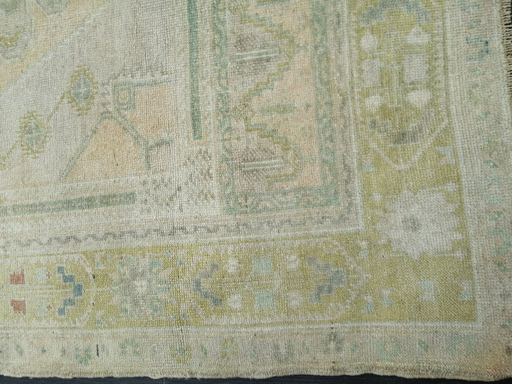 Beige Turkish Runner Rug 4' 1" x 6' 9" Hand-Knotted close-up
