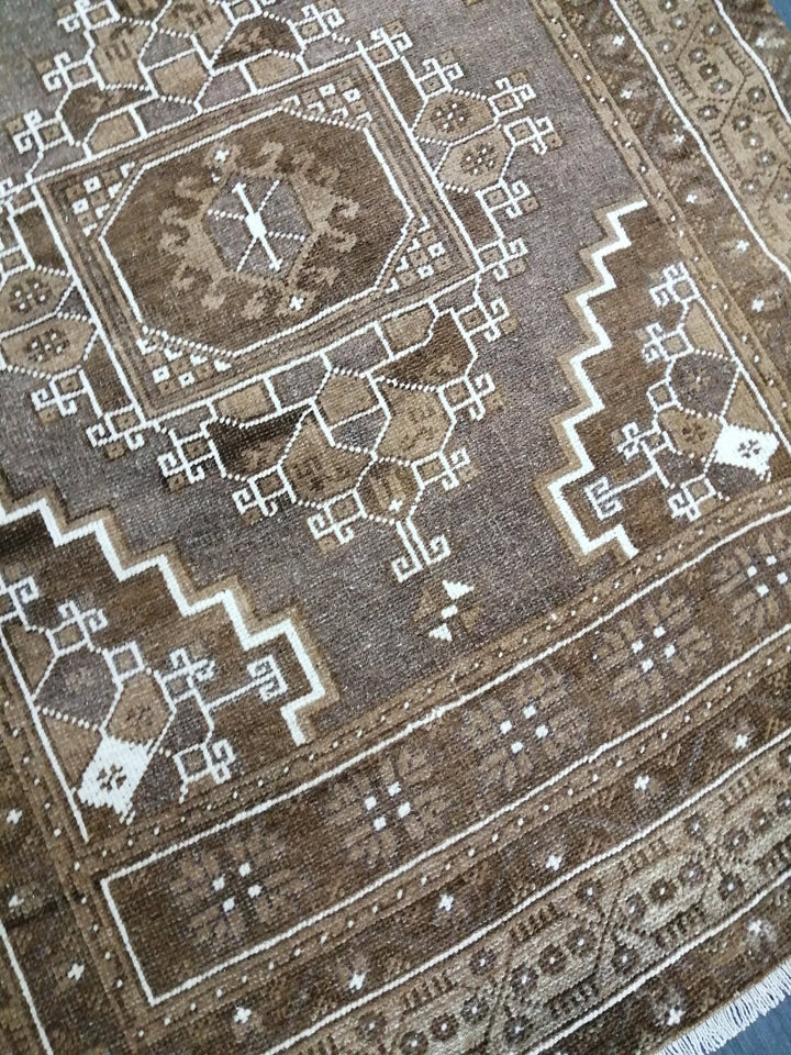 Turkish Runner Rug 3' 4" x 6' 3" Hand-Knotted reverse