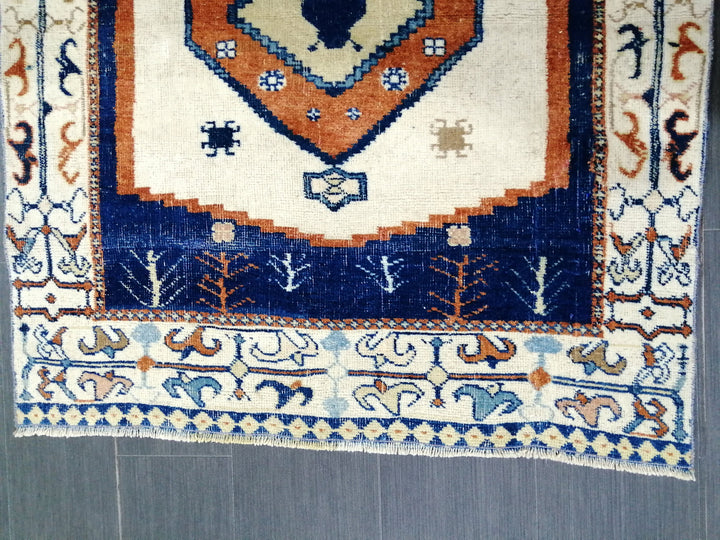 Beige Turkish Runner Rug 3' 8" x 4' 8" Hand-Knotted border
