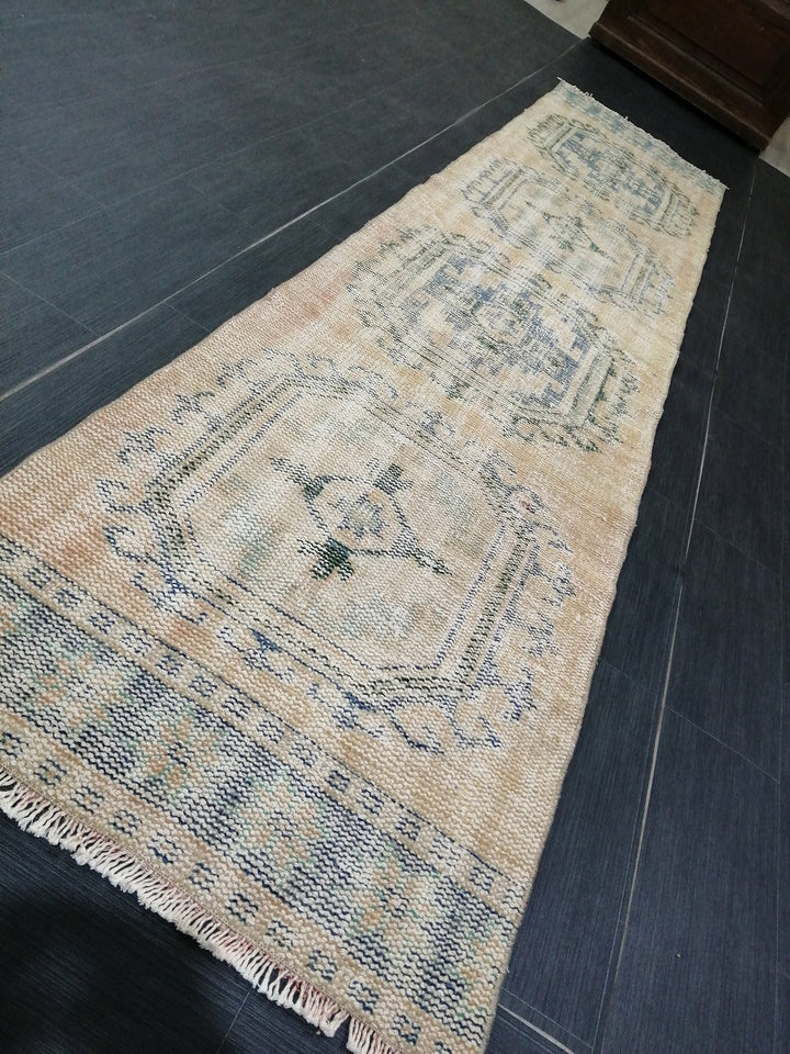 Beige Turkish Runner Rug 2' 6" x 11' Hand-Knotted | No. WR58917