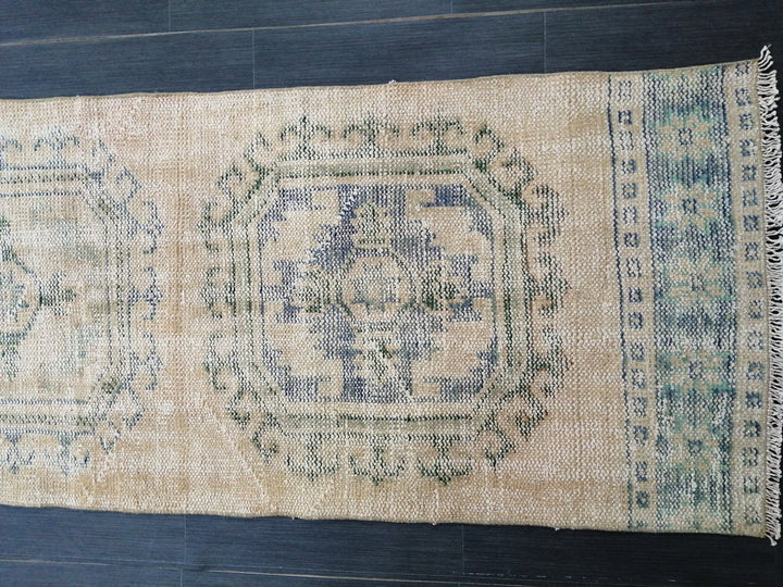 Beige Turkish Runner Rug 2' 6" x 11' Hand-Knotted | No. WR58917